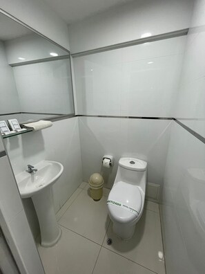 Bathroom - HOTEL PREMIER (Tacna)