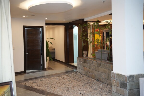 Exterior - Airport Hotel Park Blue By RMR Hotels (New Delhi)