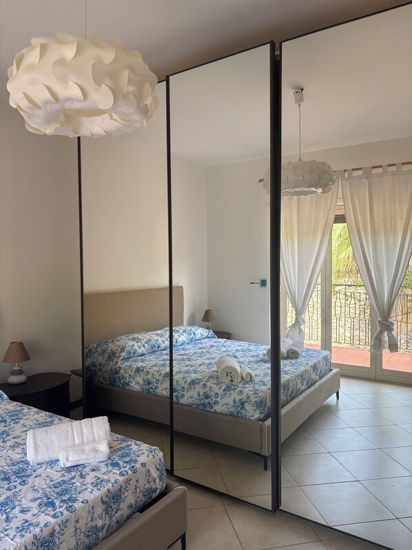 1 Schlafzimmer, Bügeleisen/Bügelbrett, Reisekinderbett, kostenloses WLAN