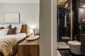 4 Schlafzimmer, Bügeleisen/Bügelbrett, Reisekinderbett, WLAN