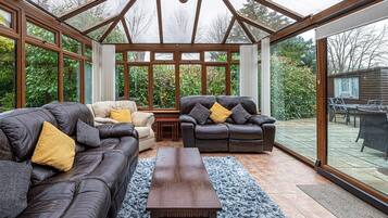 House | Living room | DVD player