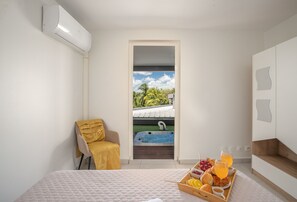 4 多间卧室、熨斗/熨衣板、WiFi、床单