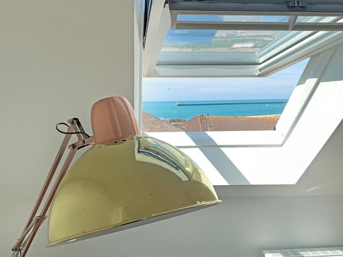 2 bedroom accommodation in Seaford
