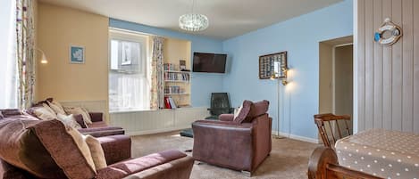 Apartment | Living room