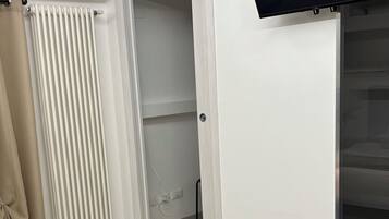 2 camere, ferro/asse da stiro, Wi-Fi, lenzuola