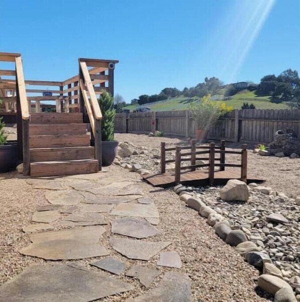 Property grounds - Lazy Dayz Retreat (Los Alamos)