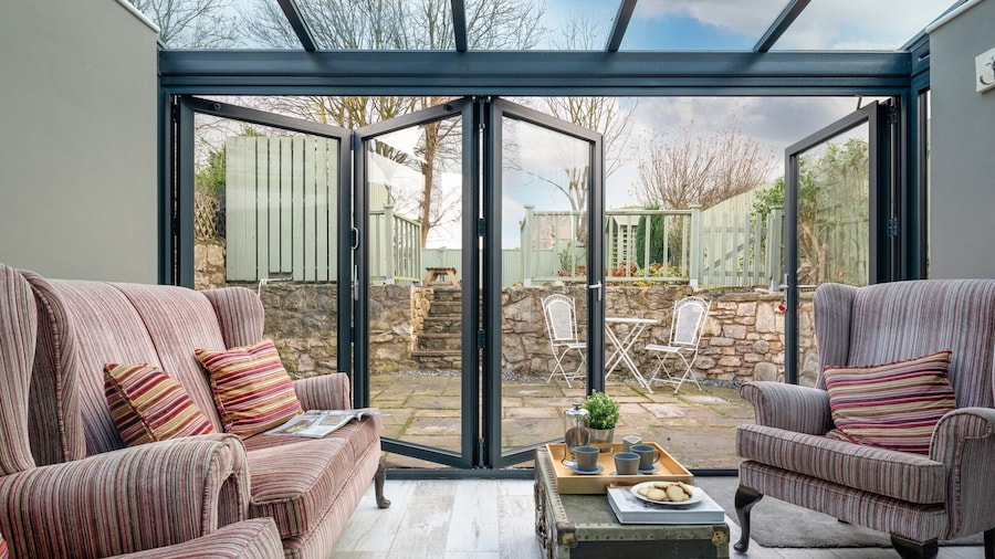 卡尔韦迷人的小屋,无需押金