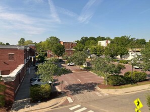 Property grounds - 3-bedroom townhome in delightful Wake Forest (Wake Forest)