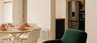 La maison du cerisier Wifi, ideal Family, pets welcome!