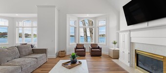 Spring Lake Lakefront, Private Dock, Sandy Beach