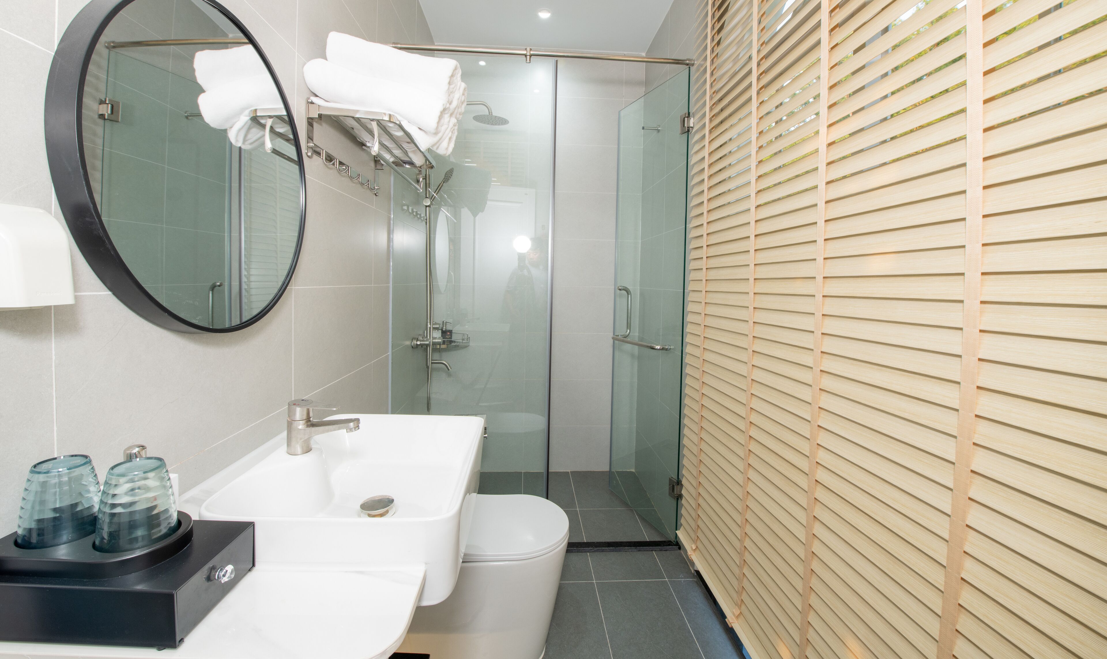 Family Double Room, Balcony, Ocean View | Bathroom