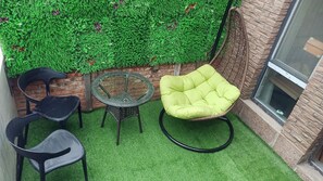 Quarto duplo econômico, vista para o pátio | Cortinas blackout, Wi-Fi de cortesia, roupa de cama