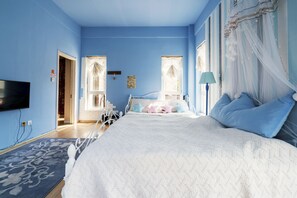 Rideaux occultants, Wi-Fi gratuit, draps fournis