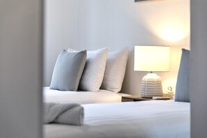 3 chambres, fer et planche à repasser, Wi-Fi gratuit, draps fournis