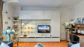 Apartment | Living room
