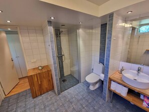 Shared Dormitory, 1 Bedroom, Balcony, Garden View | Bathroom