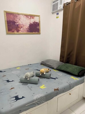 2 dormitorios, tabla de planchar con plancha, wifi y ropa de cama