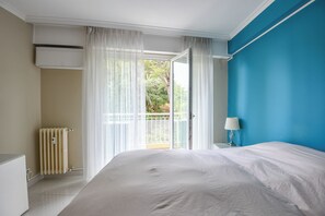 2 Schlafzimmer, Bügeleisen/Bügelbrett, Bettwäsche