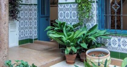 Charming 1900 Andalusian Apartment in Arcos de la Frontera