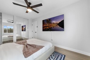 2 chambres, lit parapluie, Wi-Fi gratuit, draps fournis