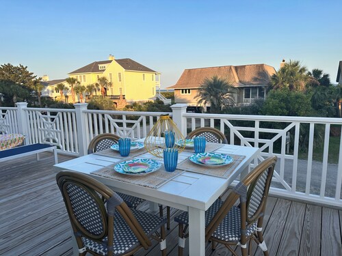 Fripp Island Oceanview Retreat, Totally Renovated with Great Location!