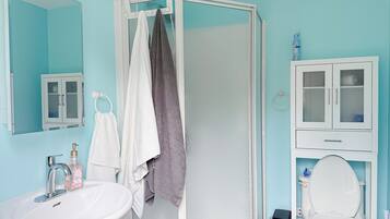 Hair dryer, towels, soap, shampoo