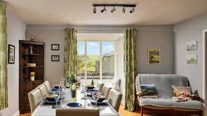 Unclassified image, 3 of 40, button - Cottage in Snowdonia Near Llyn Alwen (Corwen)