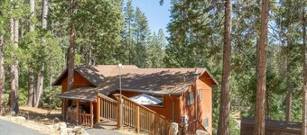 Double Decker Cabin Retreat – Peaceful Getaway in Arnold