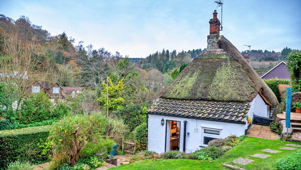 Unclassified image, 1 of 21, button - Charming Thatched Cottage in Alcombe, No Deposit (Minehead)