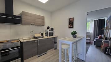 Microwave, oven, stovetop