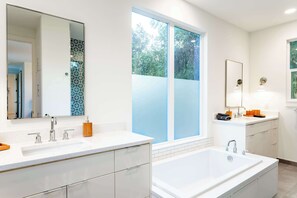 Bathroom - Modern ATX Mansion Walk to 6th Street (Austin)