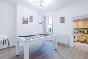 Spielezimmer