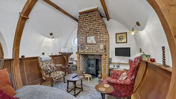 Chalet | Living area