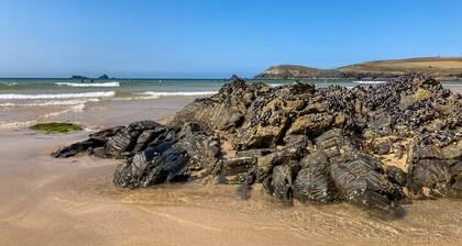 Cottage in Cornwall Near Sandy Beach