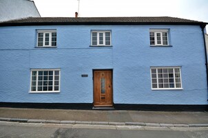 Cottage | Exterior detail