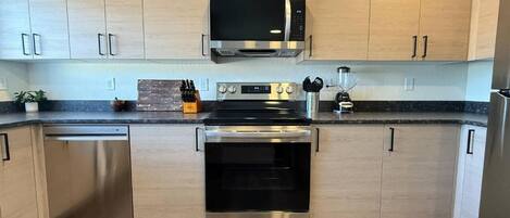 Microwave, oven, stovetop, dishwasher