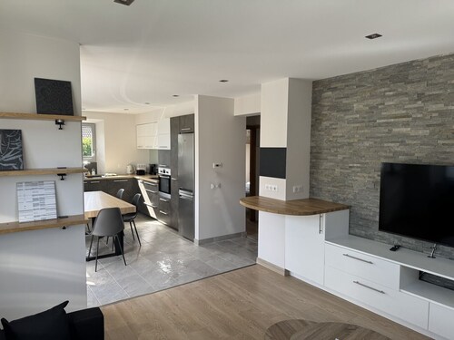 Between Lake and Mountains "LE SOLLIET" new in 2025, ideal for groups and families