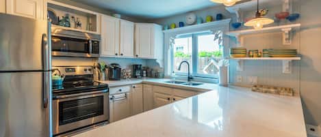 Microwave, dishwasher