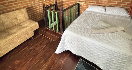 Peaceful Filandia Cabin - Nature, Views & Horses