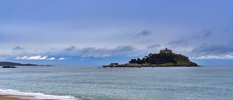 Cottage | Beach