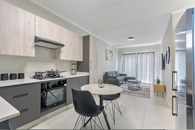 Urban Luxe Retreat-93 on New