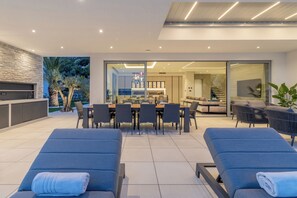 Dining - Villa4islands 1/Luxury stay, Epic sea view & 70 m2 Infinity pool (Kaštel Stari)