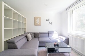 Smart TV - Stylish oasis of well-being in the heart of the city (Kaltenleutgeben)