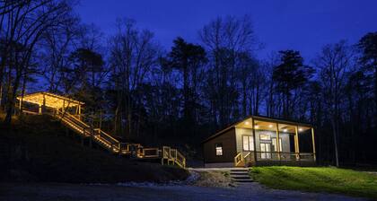 Private Mountain Top | Romantic Retreat | Hot Tub