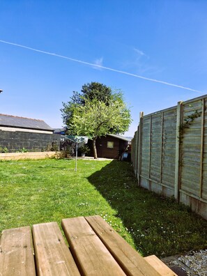 Property grounds - A Forest Cottage at the centre of woodlands bike trails and much more. (Bream)