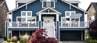 Nature’s Nook-Nestled Near Beach and Deer Lagoon 3-bedroom house, Freeland