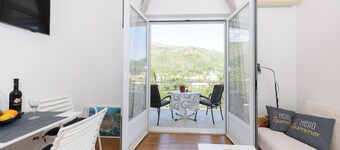 Apartments Doko Zaton Bay