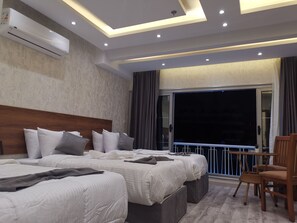 Superior Triple Room, City View | City view