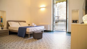 2 Schlafzimmer, BĂŒgeleisen/BĂŒgelbrett, WLAN, BettwĂ€sche