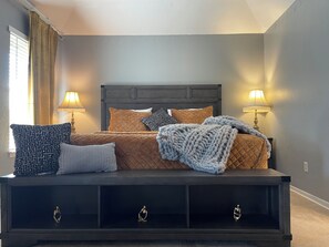 3 間睡房、熨斗/熨衫板、Wi-Fi、床單